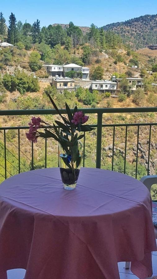 Moutoullas Mountain Views Bagian luar foto